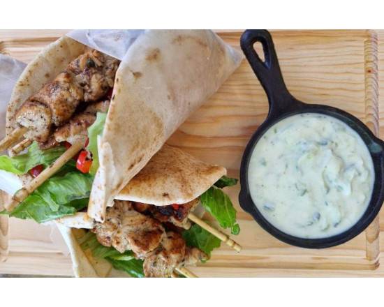 Pita Pollo